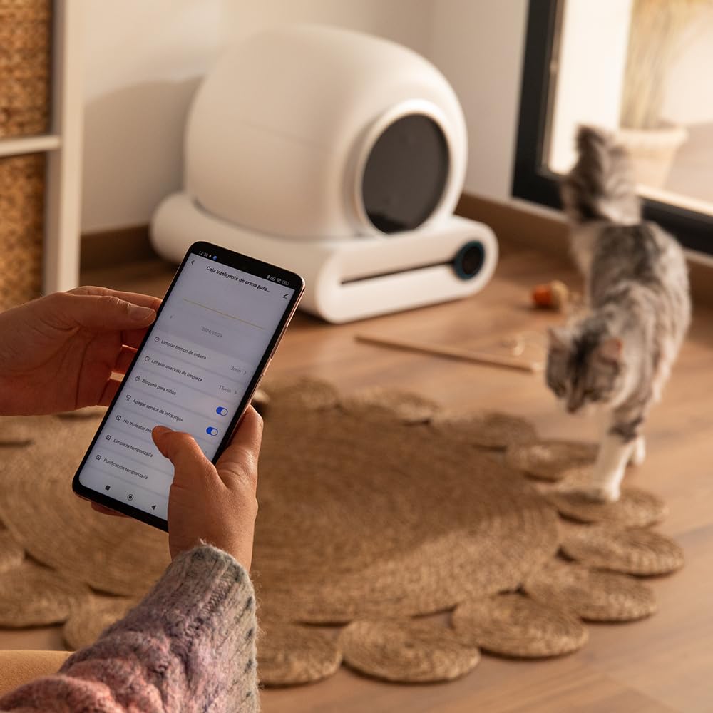 Cecotec Arenero Gatos Autolimpiable Pumba 8500 CleanKitty Smart. Triple Sistema de Desodorización, Control por WiFi y Pantalla, Silencioso y Seguro con Sensor de Infrarrojos, Cubo Interior 65L